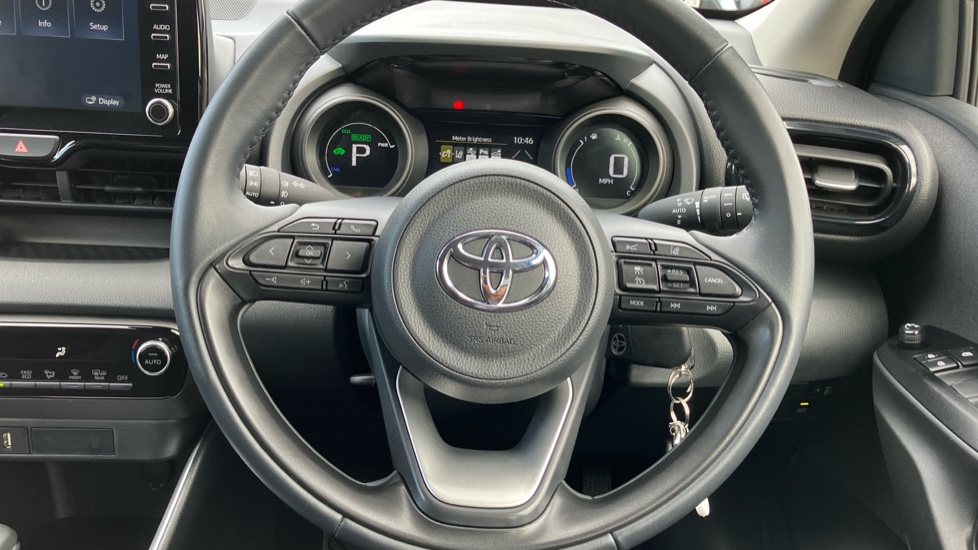 Toyota Yaris 1.5 Hybrid Design 5dr CVT Hybrid Hatchback - Image 10