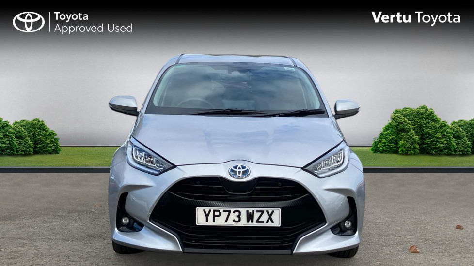 Toyota Yaris 1.5 Hybrid Design 5dr CVT Hybrid Hatchback - Image 22