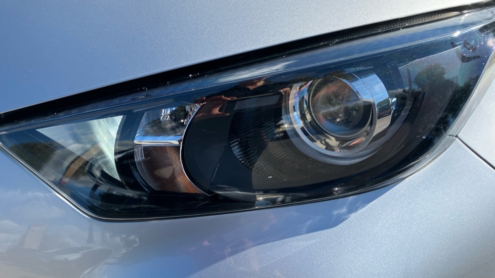 Toyota Yaris 1.5 Hybrid Icon 5dr CVT Hybrid Hatchback - Image 20