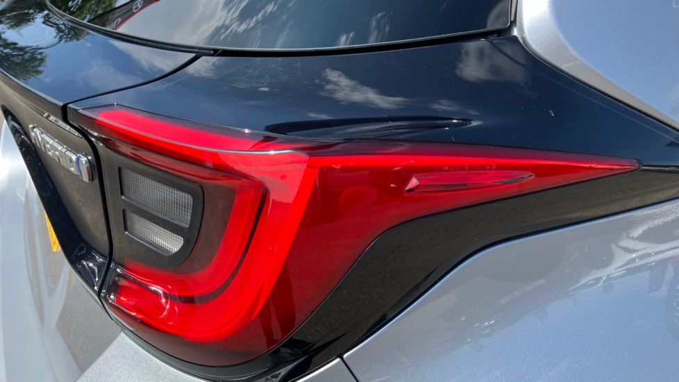 Toyota Yaris 1.5 Hybrid Design 5dr CVT Hybrid Hatchback - Image 21