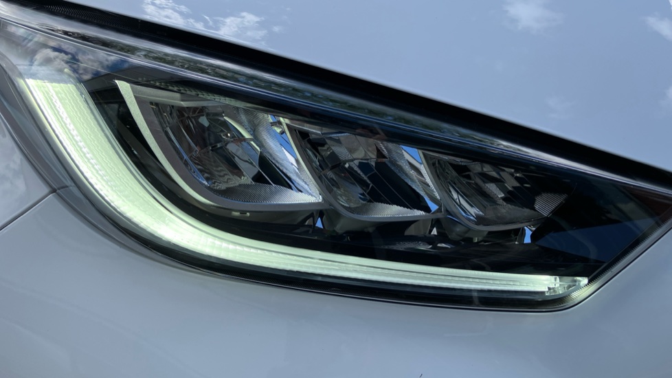 Toyota Yaris 1.5 Hybrid Excel 5dr CVT Hybrid Hatchback - Image 20