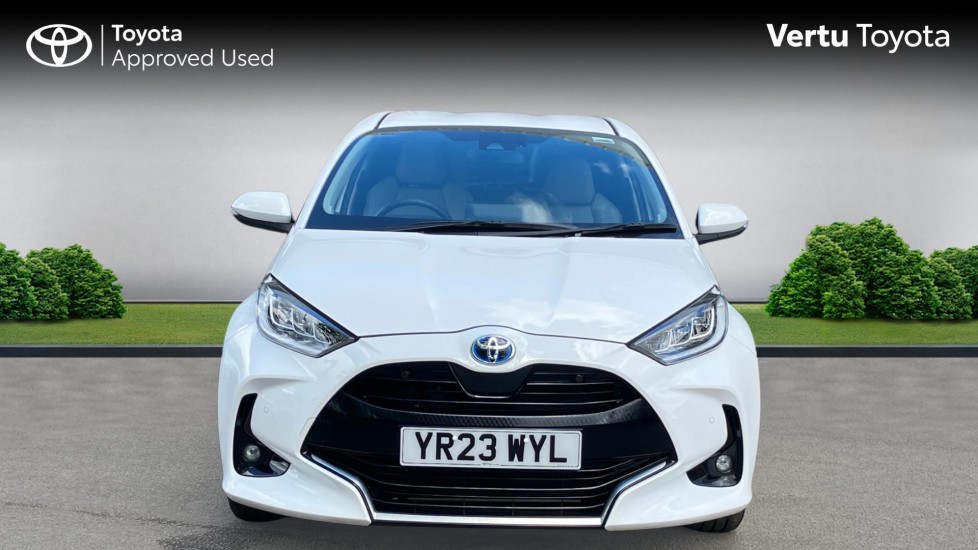Toyota Yaris 1.5 Hybrid Excel 5dr CVT Hybrid Hatchback - Image 22