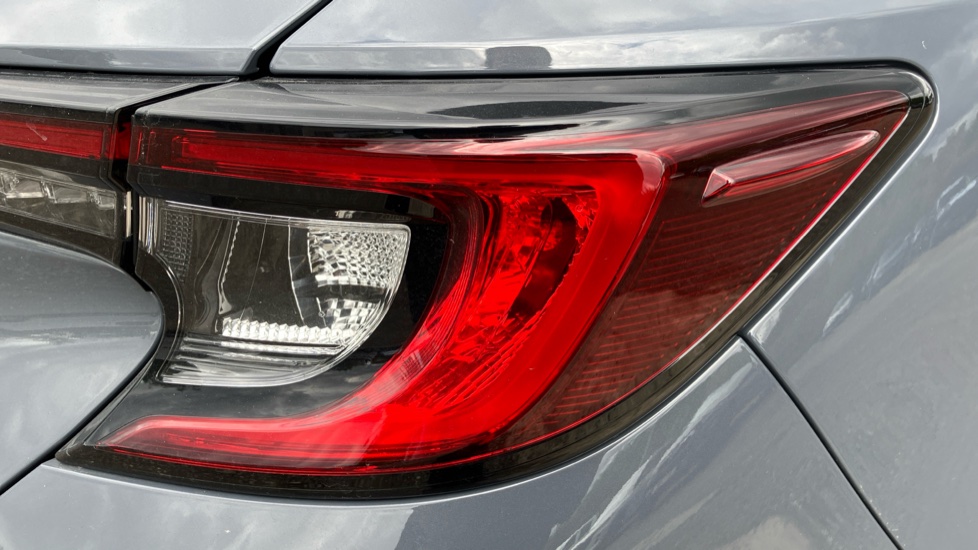 Toyota Corolla 1.8 Hybrid Design 5dr CVT Hybrid Hatchback - Image 21