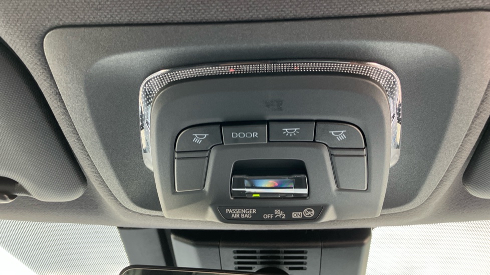 Toyota Corolla 1.8 Hybrid Design 5dr CVT Hybrid Hatchback - Image 27