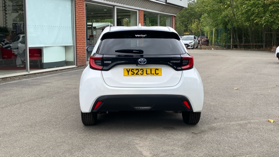 Toyota Yaris 1.5 Hybrid Design 5dr CVT Hybrid Hatchback - Image 26