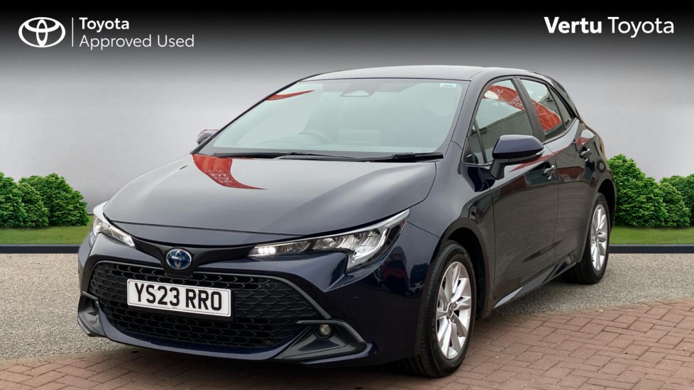 Toyota Corolla 1.8 Hybrid Icon 5dr CVT Hybrid Hatchback - Image 3