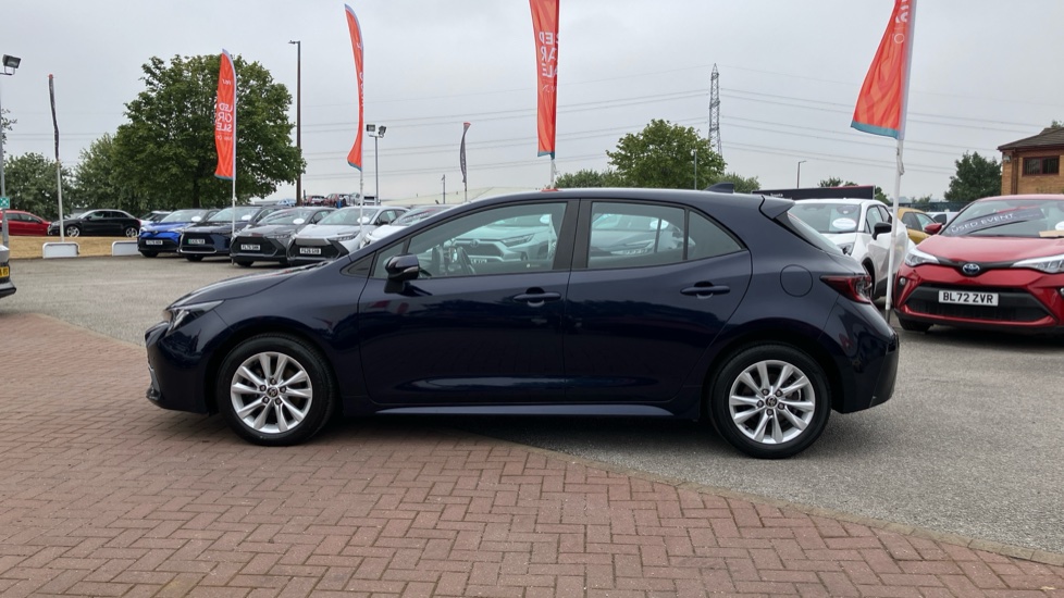 Toyota Corolla 1.8 Hybrid Icon 5dr CVT Hybrid Hatchback - Image 24