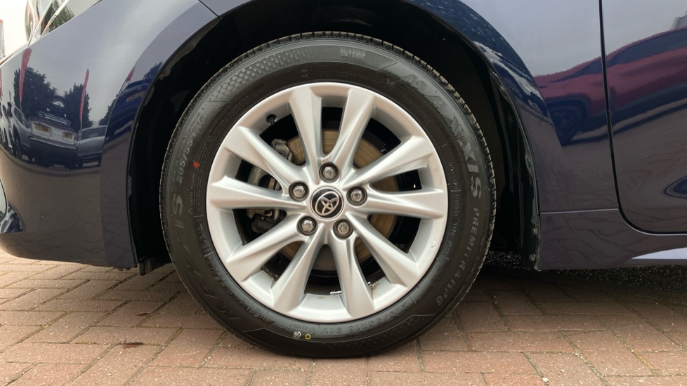 Toyota Corolla 1.8 Hybrid Icon 5dr CVT Hybrid Hatchback - Image 25