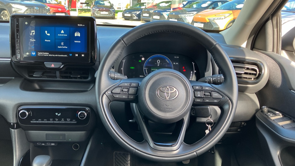 Toyota Yaris 1.5 Hybrid Design 5dr CVT Hybrid Hatchback - Image 7