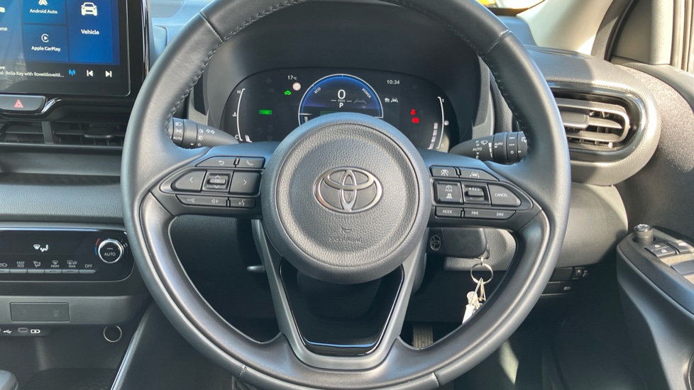 Toyota Yaris 1.5 Hybrid Design 5dr CVT Hybrid Hatchback - Image 10