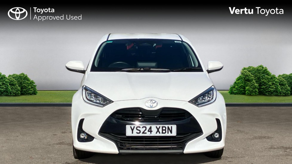 Toyota Yaris 1.5 Hybrid Design 5dr CVT Hybrid Hatchback - Image 22