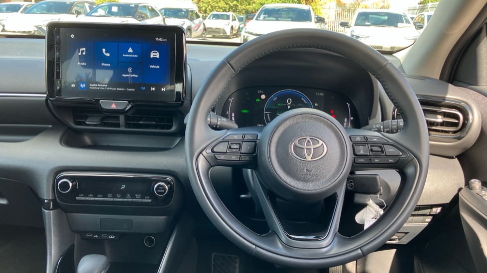 Toyota Yaris 1.5 Hybrid Design 5dr CVT Hybrid Hatchback - Image 7