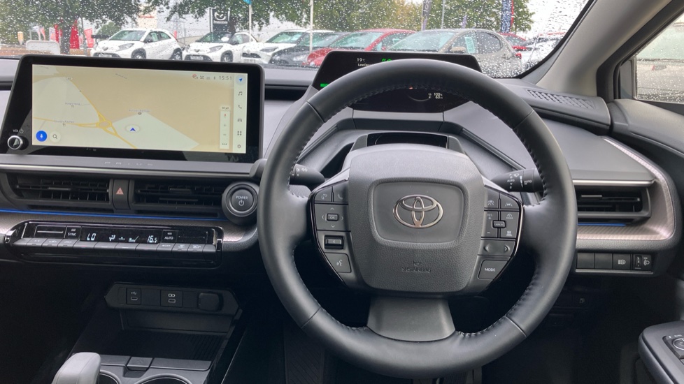Toyota Prius 2.0 PHEV Design 5dr CVT Hatchback - Image 7
