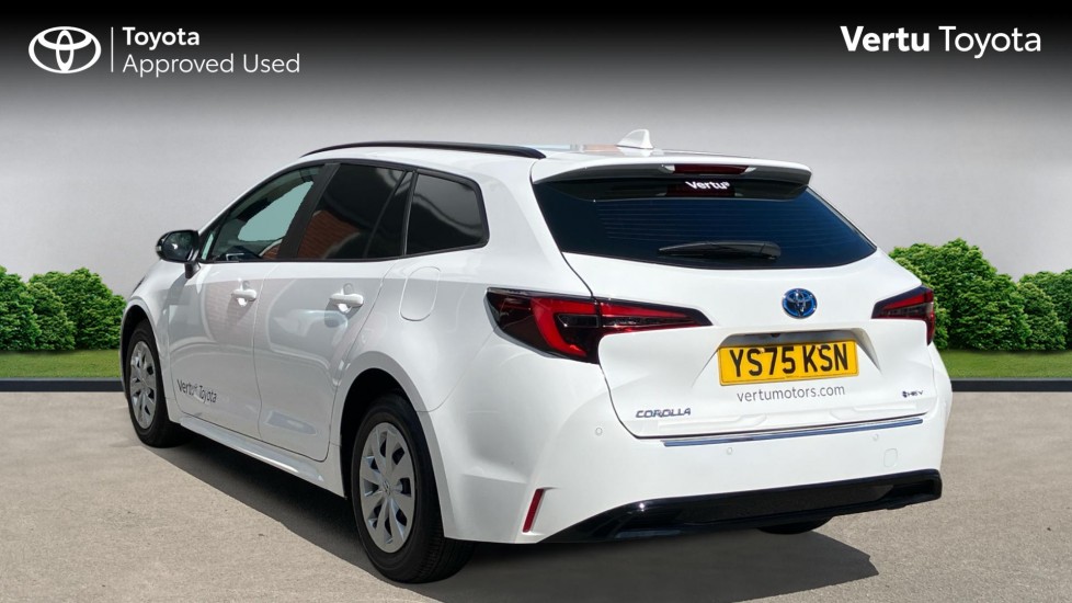 Toyota Corolla Petrol 1.8 VVT-i Hybrid Commercial Auto - Image 4