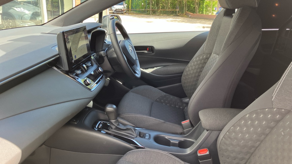 Toyota Corolla Petrol 1.8 VVT-i Hybrid Commercial Auto - Image 5