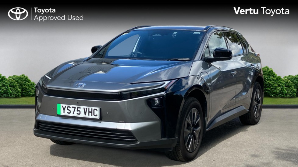 Toyota bZ4X 165kW Design 73kWh 5dr Auto Electric Hatchback - Image 3