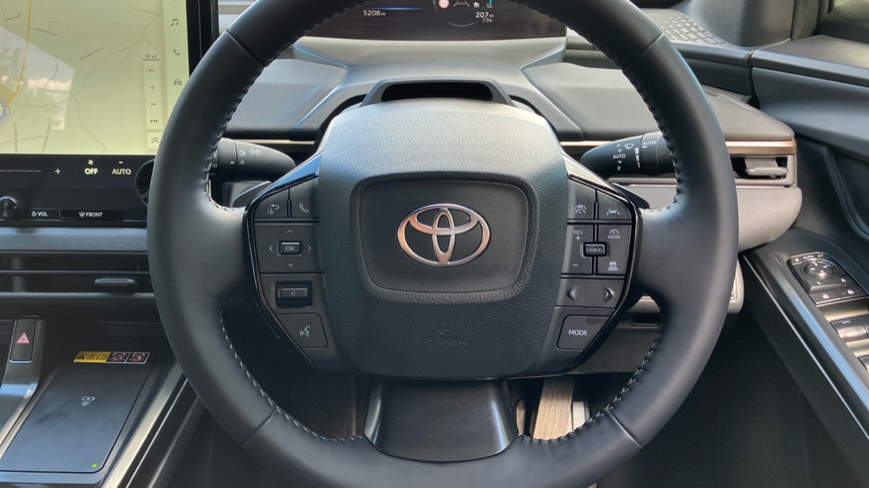Toyota bZ4X 165kW Design 73kWh 5dr Auto Electric Hatchback - Image 10