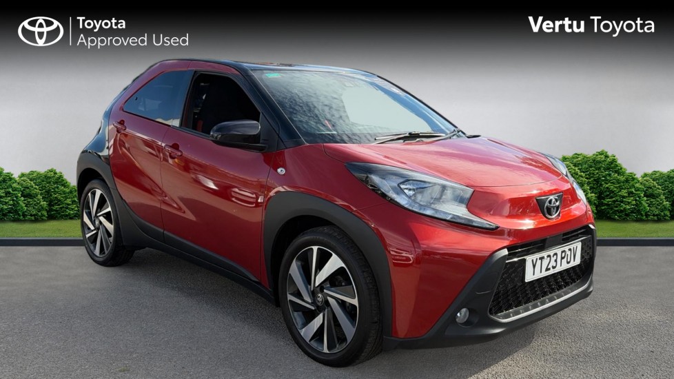 Toyota Aygo X 1.0 VVT-i Edge 5dr Petrol Hatchback - Image 1