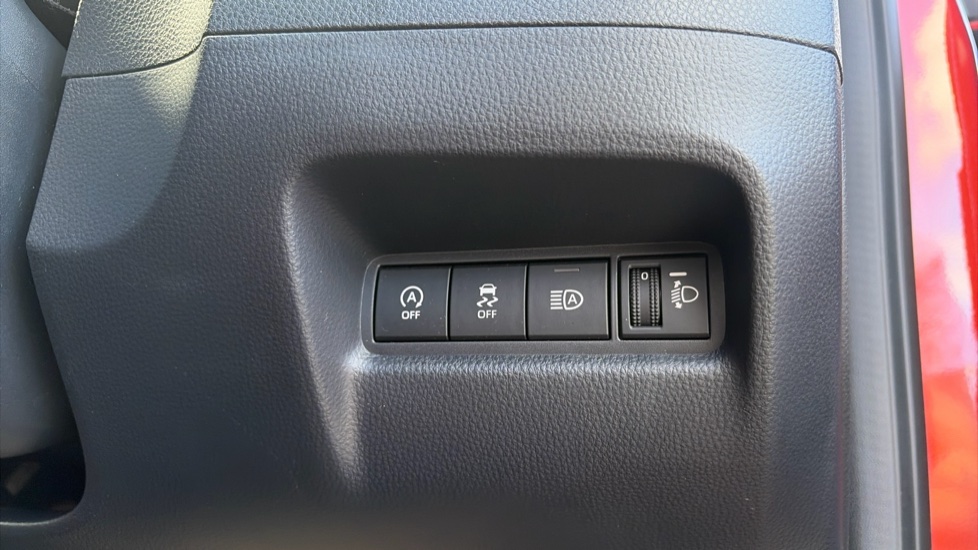 Toyota Aygo X 1.0 VVT-i Edge 5dr Petrol Hatchback - Image 29