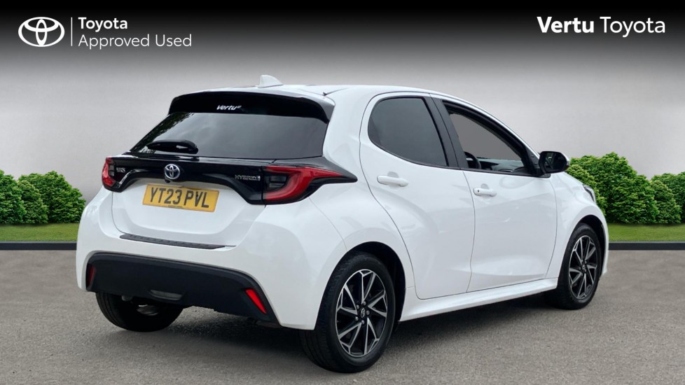 Toyota Yaris 1.5 Hybrid Design 5dr CVT Hybrid Hatchback - Image 2