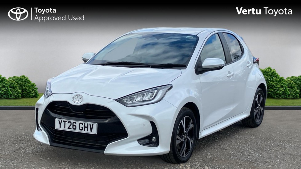 Toyota Yaris 1.5 Hybrid Design 5dr CVT Hybrid Hatchback - Image 3