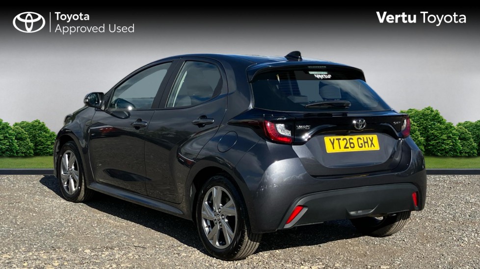 Toyota Yaris 1.5 Hybrid Icon 5dr CVT Hybrid Hatchback - Image 4