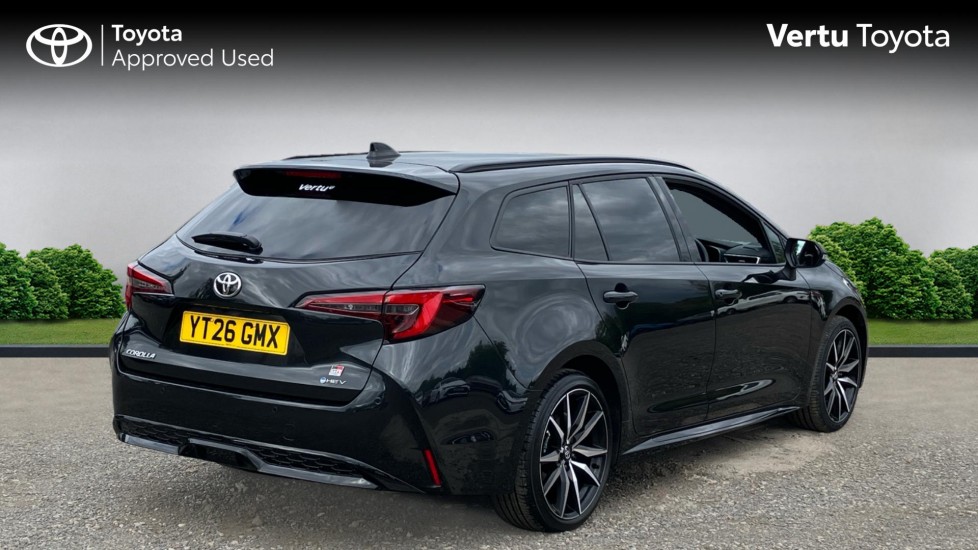 Toyota Corolla 2.0 Hybrid 178 GR Sport 5dr CVT Hybrid Estate - Image 2