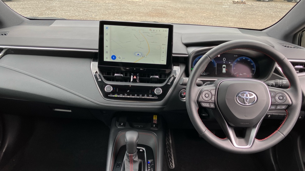 Toyota Corolla 2.0 Hybrid 178 GR Sport 5dr CVT Hybrid Estate - Image 6