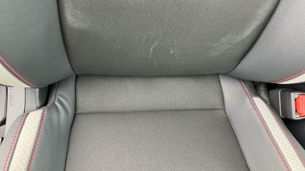 Toyota Corolla 2.0 Hybrid 178 GR Sport 5dr CVT Hybrid Estate - Image 14