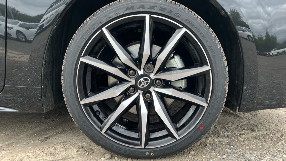 Toyota Corolla 2.0 Hybrid 178 GR Sport 5dr CVT Hybrid Estate - Image 25