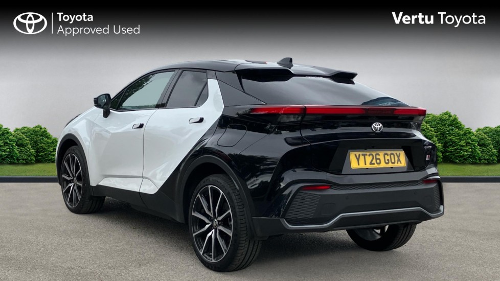 Toyota C-HR 2.0 PHEV GR Sport 5dr CVT Hatchback - Image 4