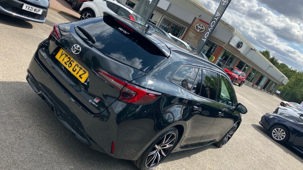 Toyota Corolla 2.0 Hybrid 178 GR Sport 5dr CVT Hybrid Estate - Image 36