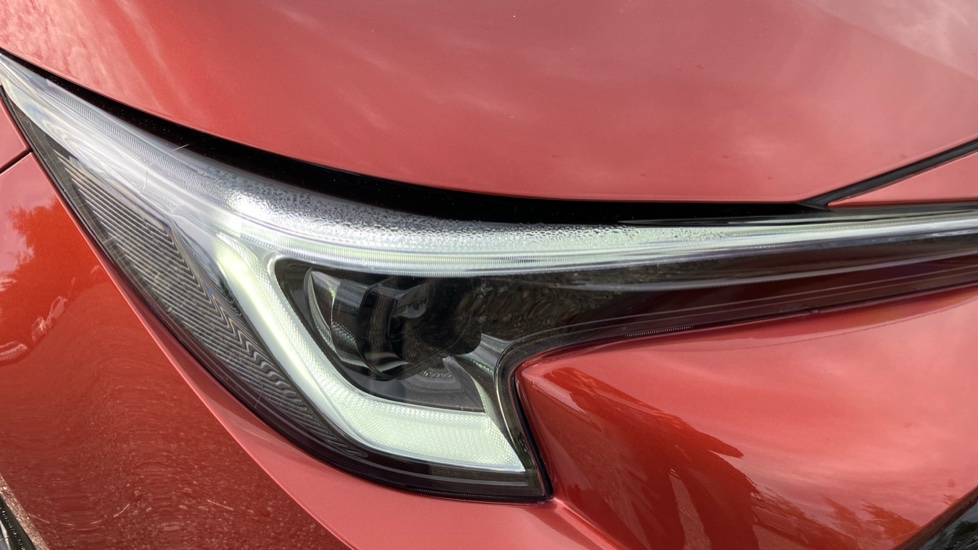 Toyota Corolla 2.0 Hybrid 178 GR Sport 5dr CVT Hybrid Estate - Image 20