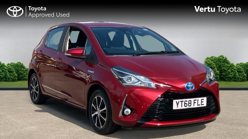 Toyota Yaris 1.5 Hybrid Icon Tech 5dr CVT Hybrid Hatchback - Image 1