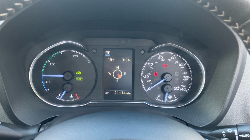 Toyota Yaris 1.5 Hybrid Icon Tech 5dr CVT Hybrid Hatchback - Image 11