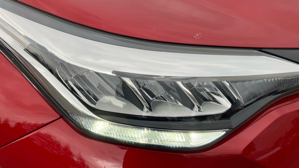 Toyota C-HR 1.8 Hybrid Icon 5dr CVT Hybrid Hatchback - Image 20