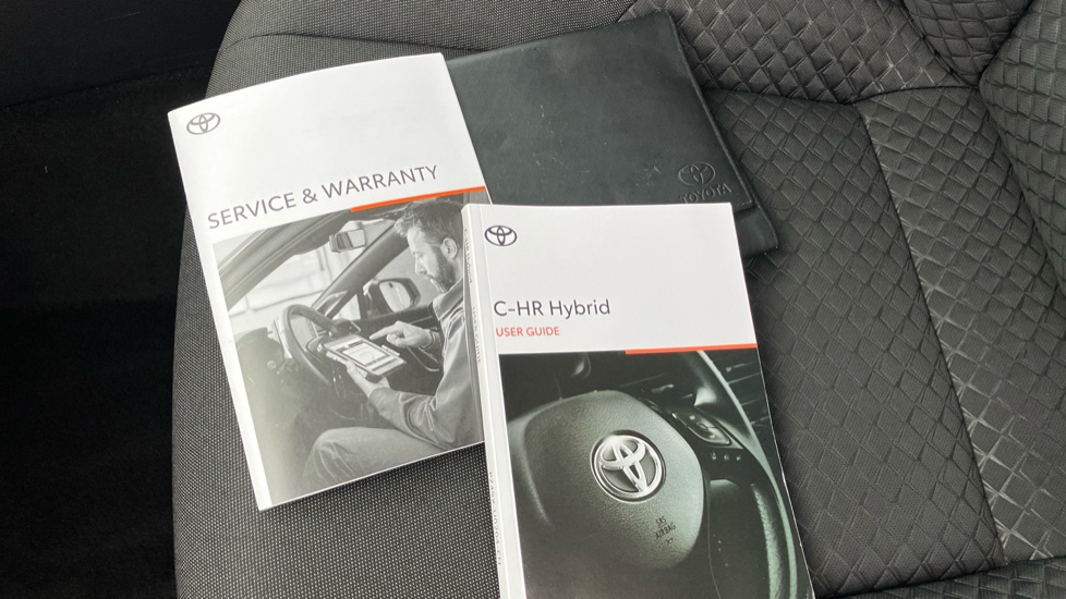 Toyota C-HR 1.8 Hybrid Icon 5dr CVT Hybrid Hatchback - Image 27