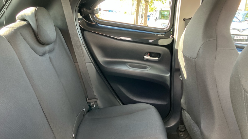 Toyota Aygo X 1.0 VVT-i Pure 5dr Auto Petrol Hatchback - Image 8