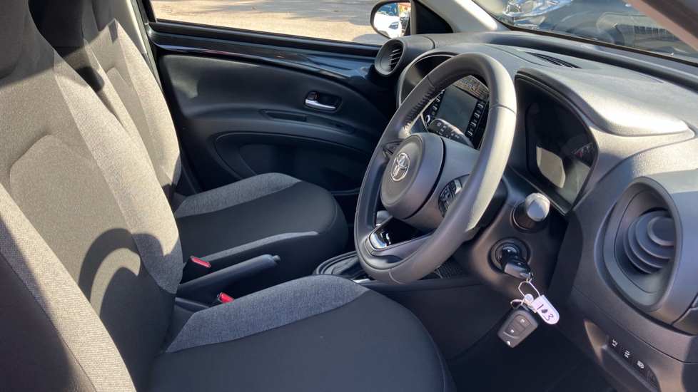 Toyota Aygo X 1.0 VVT-i Pure 5dr Auto Petrol Hatchback - Image 12