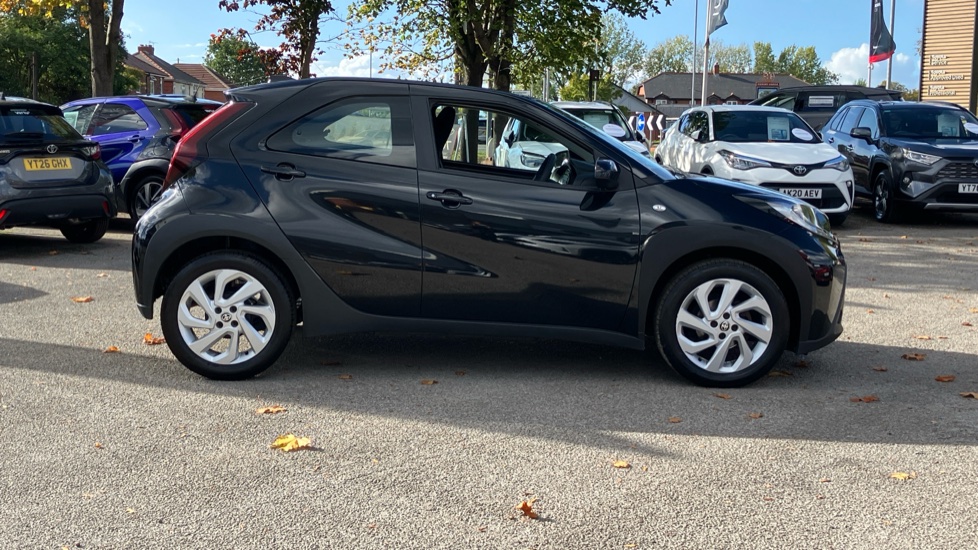 Toyota Aygo X 1.0 VVT-i Pure 5dr Auto Petrol Hatchback - Image 23