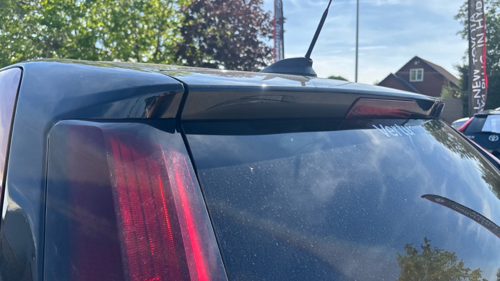 Toyota Aygo X 1.0 VVT-i Edge 5dr Petrol Hatchback - Image 30