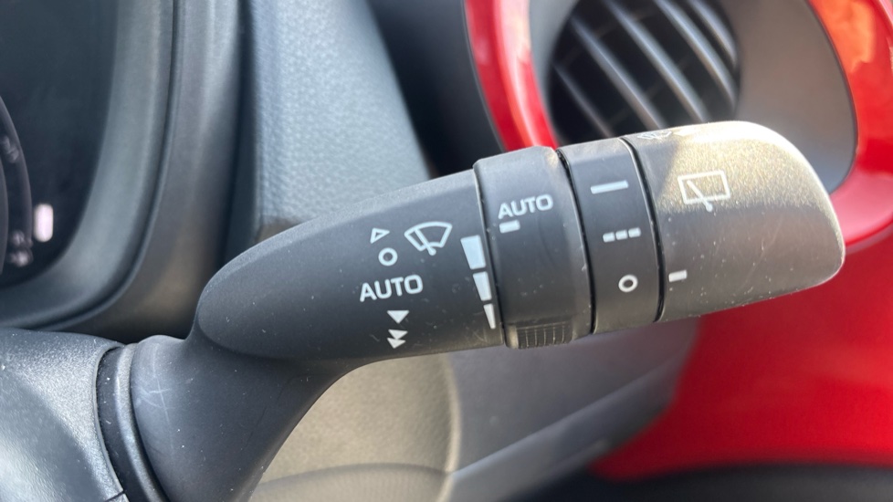 Toyota Aygo X 1.0 VVT-i Edge 5dr Petrol Hatchback - Image 35