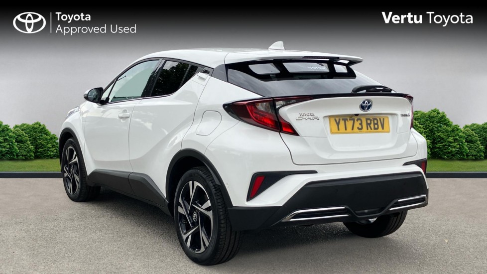 Toyota C-HR 2.0 Hybrid Design 5dr CVT Hybrid Hatchback - Image 4