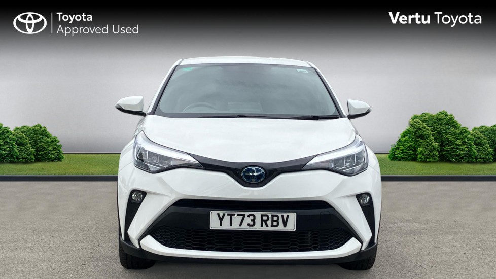 Toyota C-HR 2.0 Hybrid Design 5dr CVT Hybrid Hatchback - Image 22