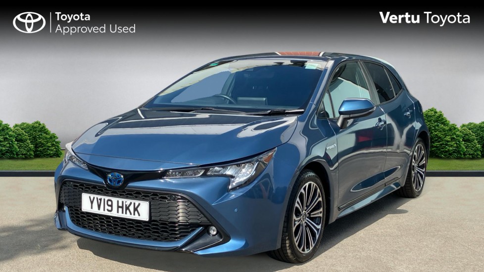 Toyota Corolla 1.8 VVT-i Hybrid Design 5dr CVT Hybrid Hatchback - Image 3