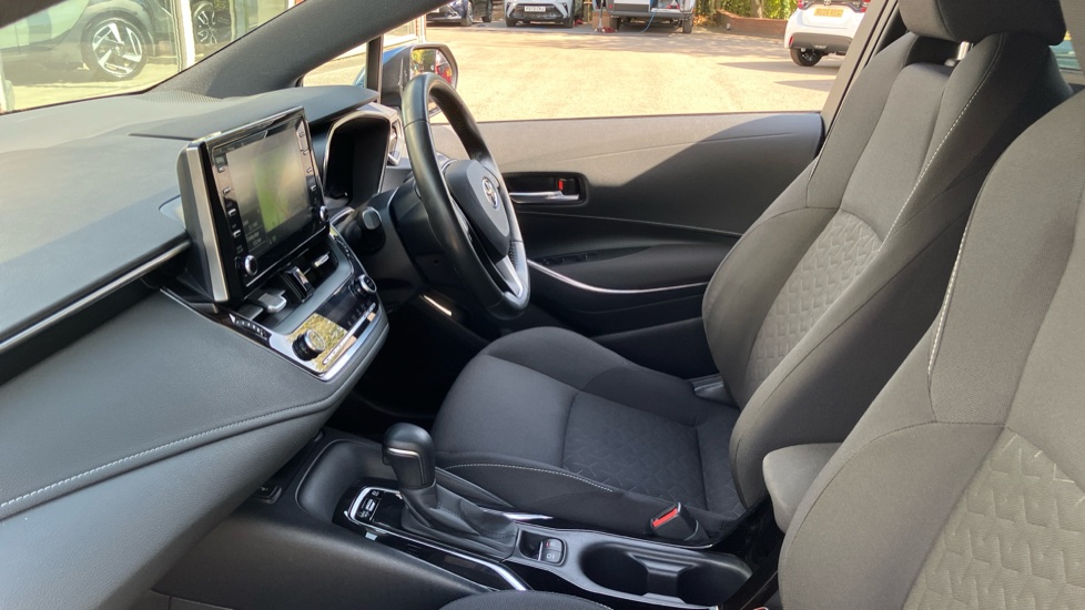 Toyota Corolla 1.8 VVT-i Hybrid Design 5dr CVT Hybrid Hatchback - Image 5