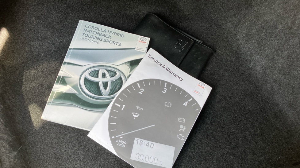 Toyota Corolla 1.8 VVT-i Hybrid Design 5dr CVT Hybrid Hatchback - Image 27