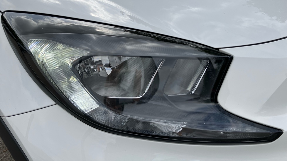 Toyota Aygo X 1.0 VVT-i Edge 5dr Auto Petrol Hatchback - Image 20
