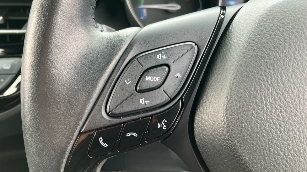 Toyota C-HR 1.8 Hybrid Icon 5dr CVT Hybrid Hatchback - Image 47