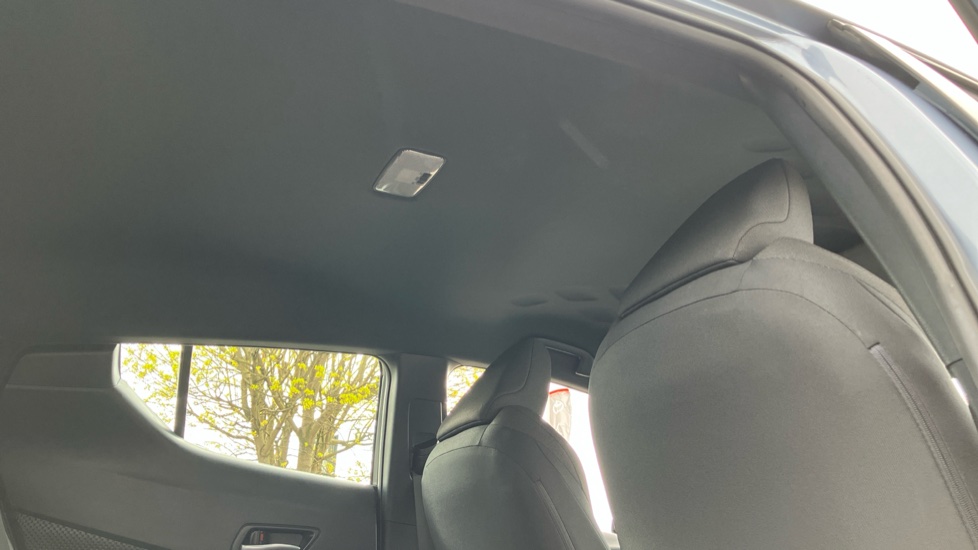 Toyota C-HR 1.8 Hybrid Icon 5dr CVT Hybrid Hatchback - Image 51